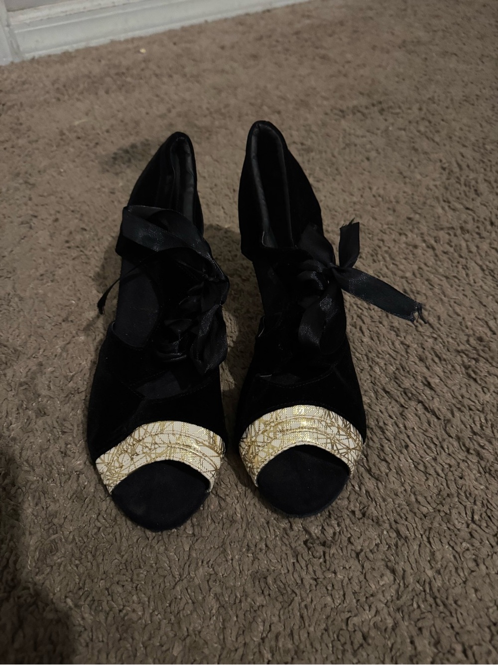 Black Gold Suede Lace-Up Heels Women’s Size 8.5 UK 6.5 Open Toe